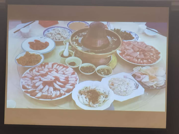 綿陽中旅行假日旅行社舉行胡楊林、南疆專列推薦會(huì)